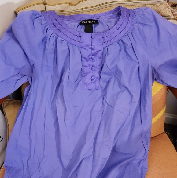 2 blouses - Picture 2 of 2